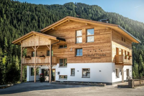  Chalet Prades Dolomiti Lodges  Бадия